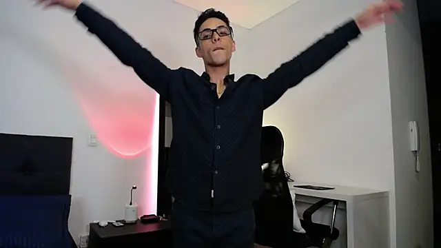 aodaboyyy online show from December 26, 2024, 12:03 am