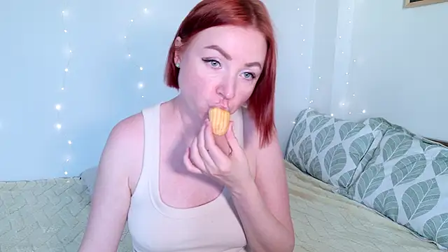 Snapshot of AnnJey chatting on September 24, 2025, 9:56 am AnnJey online show from September 24, 2025, 9:56 am