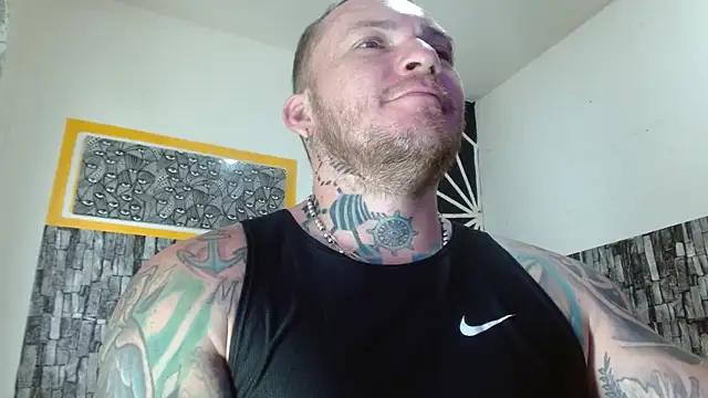 Snapshot of stripnolimits chatting on November 28, 2025, 5:04 pm stripnolimits online show from November 28, 2025, 5:04 pm