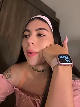 Sarasanders 4 online show from December 3, 2024, 1:08 am