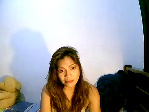 sweetvirginia01 online show from October 15, 2025, 5:18 am