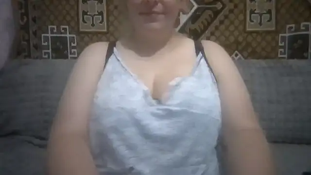 Diana Britt online show from July 20, 2026, 7:05 pm