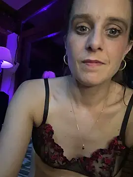 LadyChantale online show from January 15, 2025, 7:01 pm