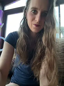 LadyChantale online show from January 19, 2025, 7:15 am