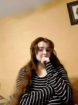 Snowbunnycake 131 online show from December 7, 2024, 9:44 pm