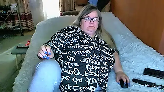 sex2 online show from March 18, 2025, 1:43 am