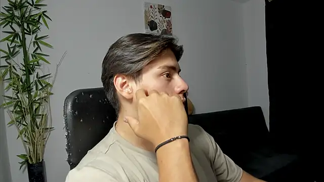 Giordano Russo online show from February 9, 2025, 12:39 am