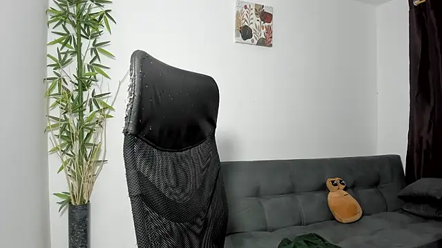 Giordano Russo online show from February 24, 2025, 9:31 pm