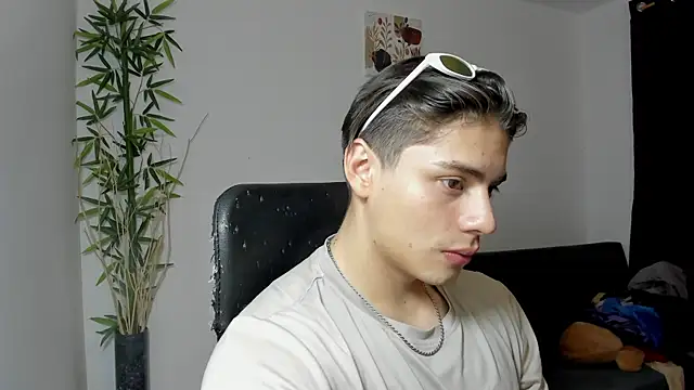 Giordano Russo online show from March 6, 2025, 2:30 am