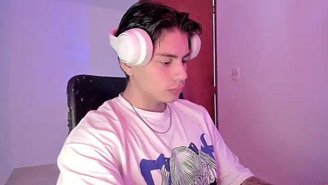 Giordano Russo online show from September 17, 2025, 7:37 pm