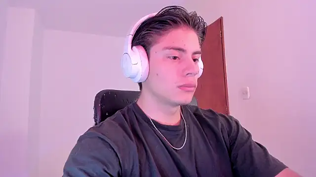 Giordano Russo online show from October 9, 2025, 5:11 pm