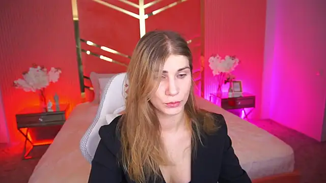 CassandraGood online show from September 9, 2025, 7:41 am