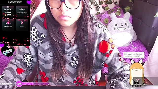 MidoriQuiinn online show from February 3, 2025, 2:02 pm