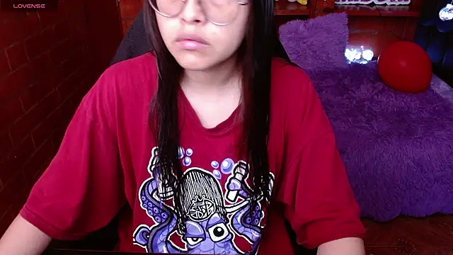 Snapshot of MidoriQuiinn chatting on May 6, 2026, 3:50 pm MidoriQuiinn online show from May 6, 2026, 3:50 pm