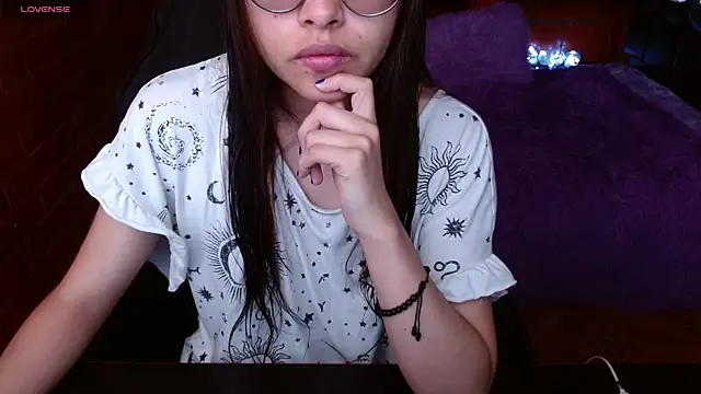 Snapshot of MidoriQuiinn chatting on June 2, 2026, 3:58 pm MidoriQuiinn online show from June 2, 2026, 3:58 pm