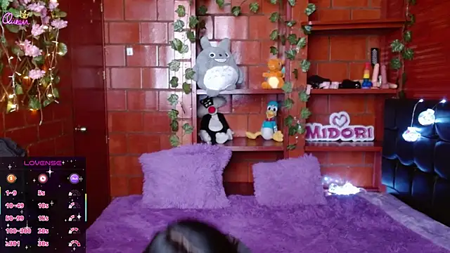 Snapshot of MidoriQuiinn chatting on July 28, 2026, 7:39 pm MidoriQuiinn online show from July 28, 2026, 7:39 pm