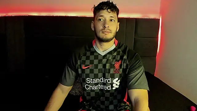 alejandro  2 online show from September 21, 2025, 1:24 pm