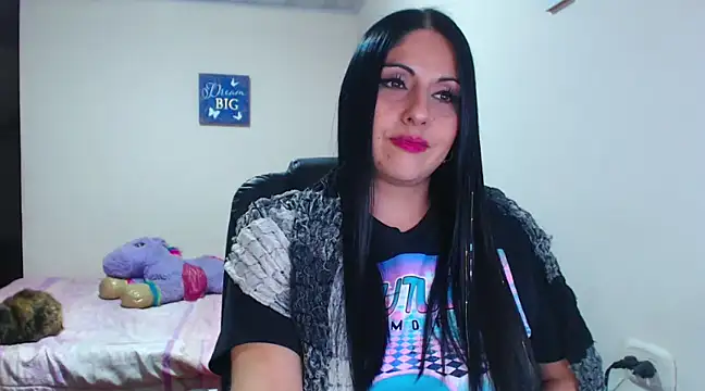 sahtlove1 online show from February 19, 2025, 1:29 am