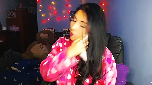 sahtlove1 online show from January 6, 2026, 2:15 am