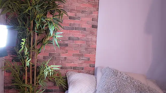 Lucy fit online show from January 30, 2025, 9:47 am