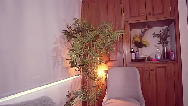 Lucy fit online show from October 16, 2025, 11:11 am