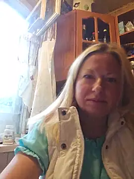 Arina smiles online show from June 11, 2026, 2:04 pm