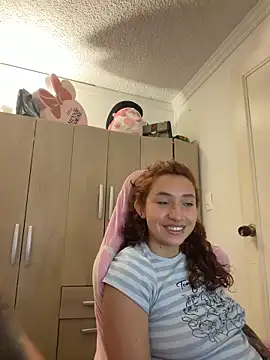 valenor  online show from April 19, 2026, 3:55 pm