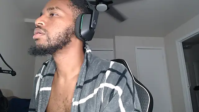 ChrisVacher online show from September 21, 2025, 9:38 pm