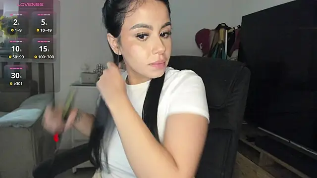 keyn laurent 1 online show from January 8, 2025, 11:52 pm