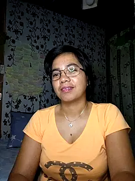 lovely samxxx24 online show from October 25, 2025, 8:14 pm