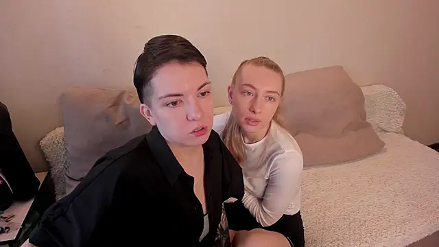 secret dreams   online show from February 24, 2025, 8:27 am