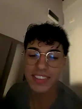 Falonrivera08 online show from October 10, 2025, 3:05 am