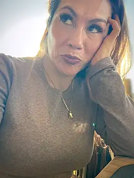 angelitasexy81 online show from February 23, 2026, 3:53 pm