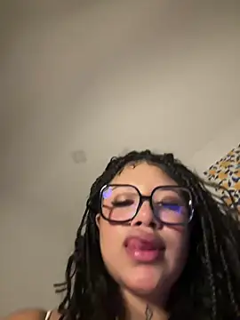 IamSashaLuv online show from March 2, 2025, 12:42 am