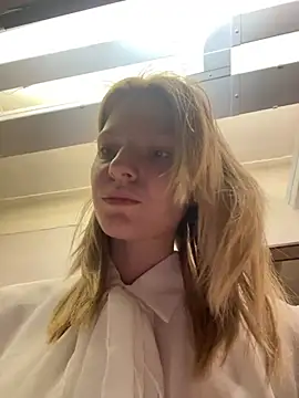 MaryHiggins online show from March 9, 2025, 10:19 am