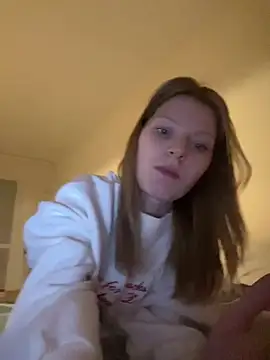 MaryHiggins online show from March 23, 2025, 12:58 am