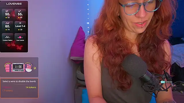 Snapshot of thecherry_Paulette chatting on June 17, 2026, 2:25 am thecherry Paulette online show from June 17, 2026, 2:25 am