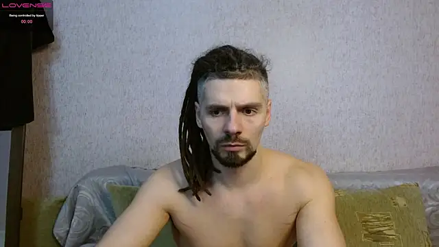 Aestheticguy101 online show from February 16, 2025, 1:27 pm