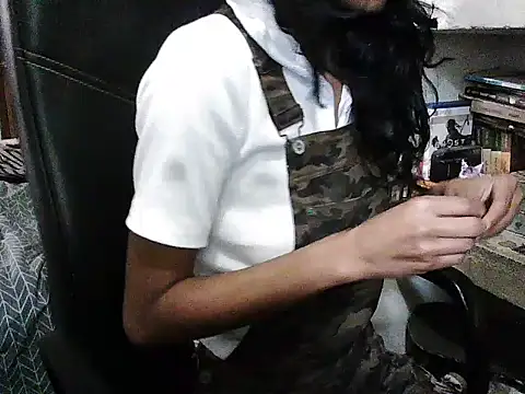 exude diya online show from December 1, 2025, 6:29 am