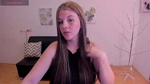 MillySandlerr online show from December 24, 2024, 4:33 am