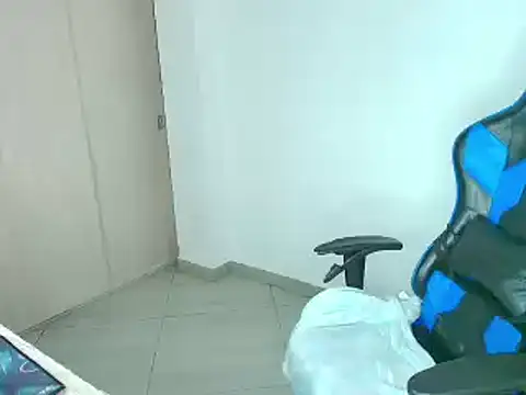 sophiax-x online show from January 26, 2025, 10:35 pm