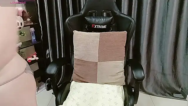 Yuki-yio online show from March 7, 2026, 1:24 am