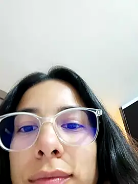 Angelinalombardi  online show from November 7, 2025, 1:16 am