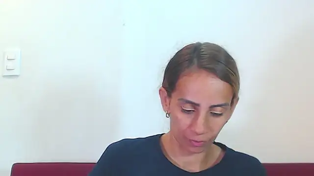 Snapshot of Amber_Moore chatting on June 11, 2026, 5:00 pm Amber Moore online show from June 11, 2026, 5:00 pm