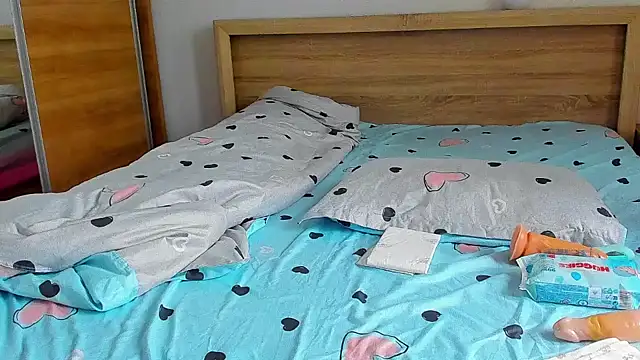 Jesssicajesss14 online show from December 10, 2024, 9:01 am