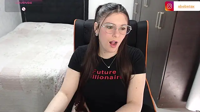 xxbbtaa online show from October 4, 2025, 7:12 pm