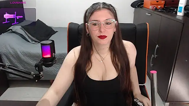 xxbbtaa online show from March 12, 2026, 7:31 pm