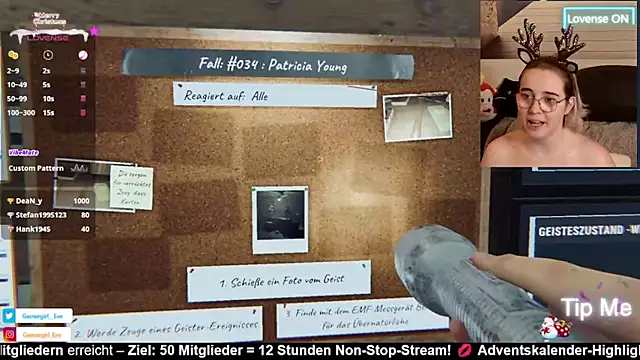 Snapshot of GamerGirl_Eve chatting on December 14, 2024, 10:39 pm GamerGirl Eve online show from December 14, 2024, 10:39 pm