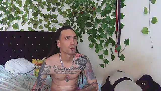 caribbeanlover1 online show from January 8, 2025, 7:24 pm