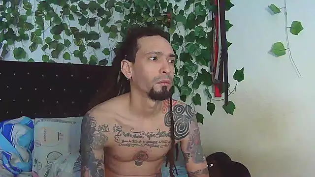 caribbeanlover1 online show from February 8, 2025, 1:11 pm